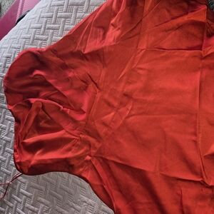 Elegant Scarlet Backless Dress